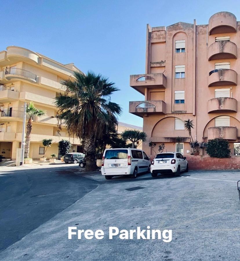 La Salinella Apartment Marsala Bagian luar foto