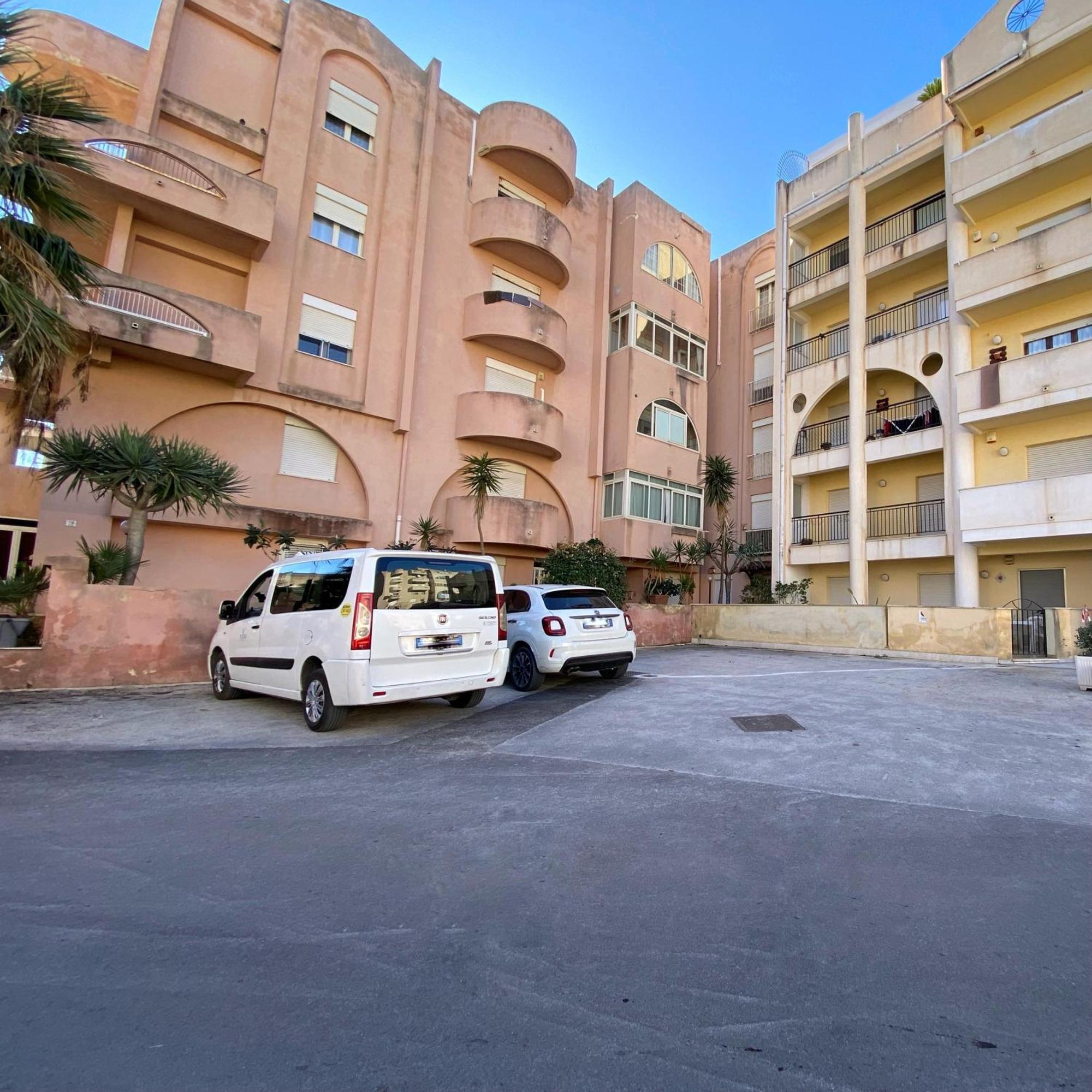 La Salinella Apartment Marsala Bagian luar foto