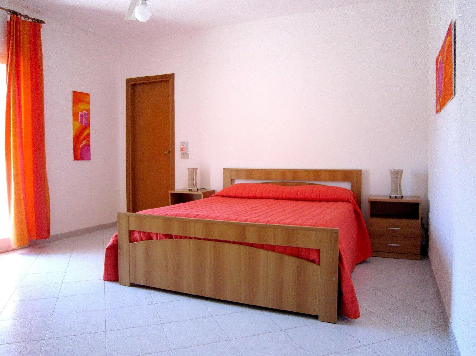 La Salinella Apartment Marsala Bagian luar foto